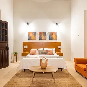 Casa Dos Lirios Boutique 3* Mérida