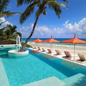 Hotel Shambala Petit